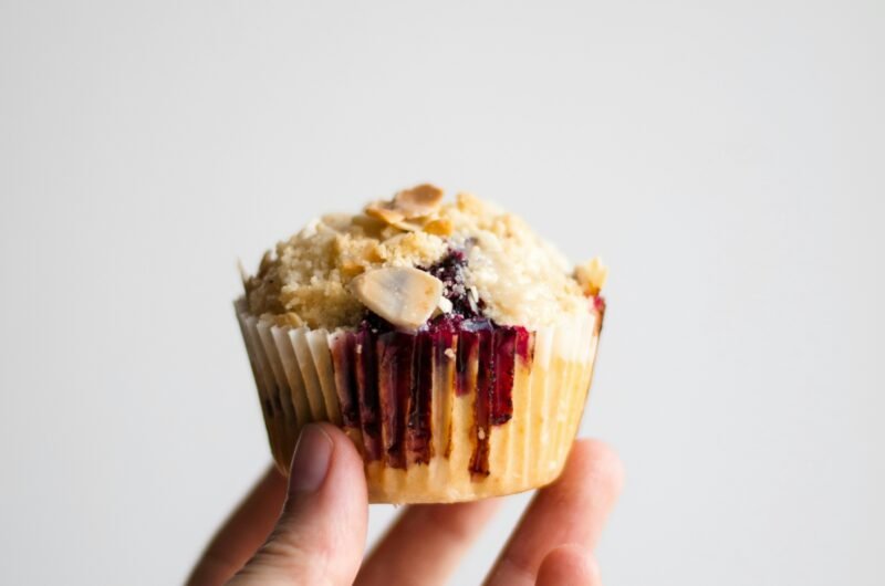 Sweet roll chupa chups halvah muffin